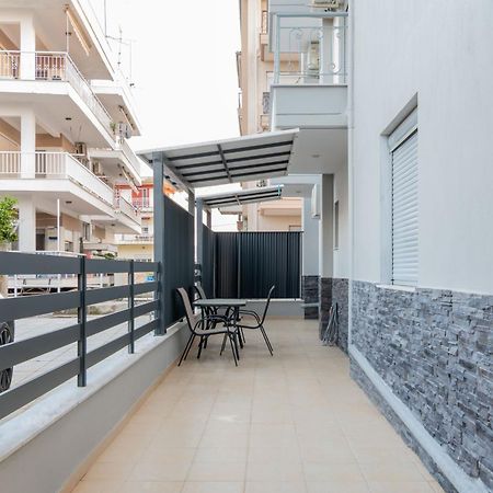Sithoniars Luxury Ground Floor Apartment With Private Garden 네오스마르마라스 외부 사진