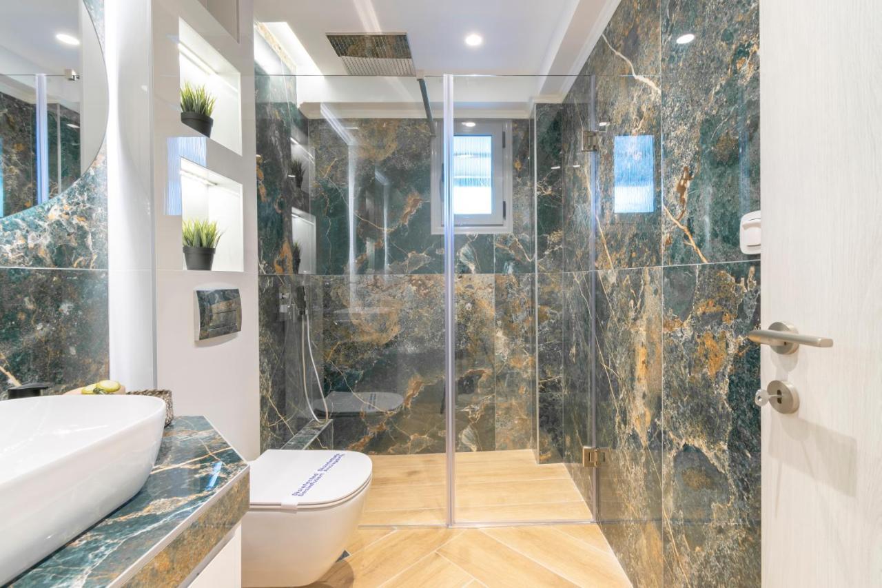 Sithoniars Luxury Ground Floor Apartment With Private Garden 네오스마르마라스 외부 사진