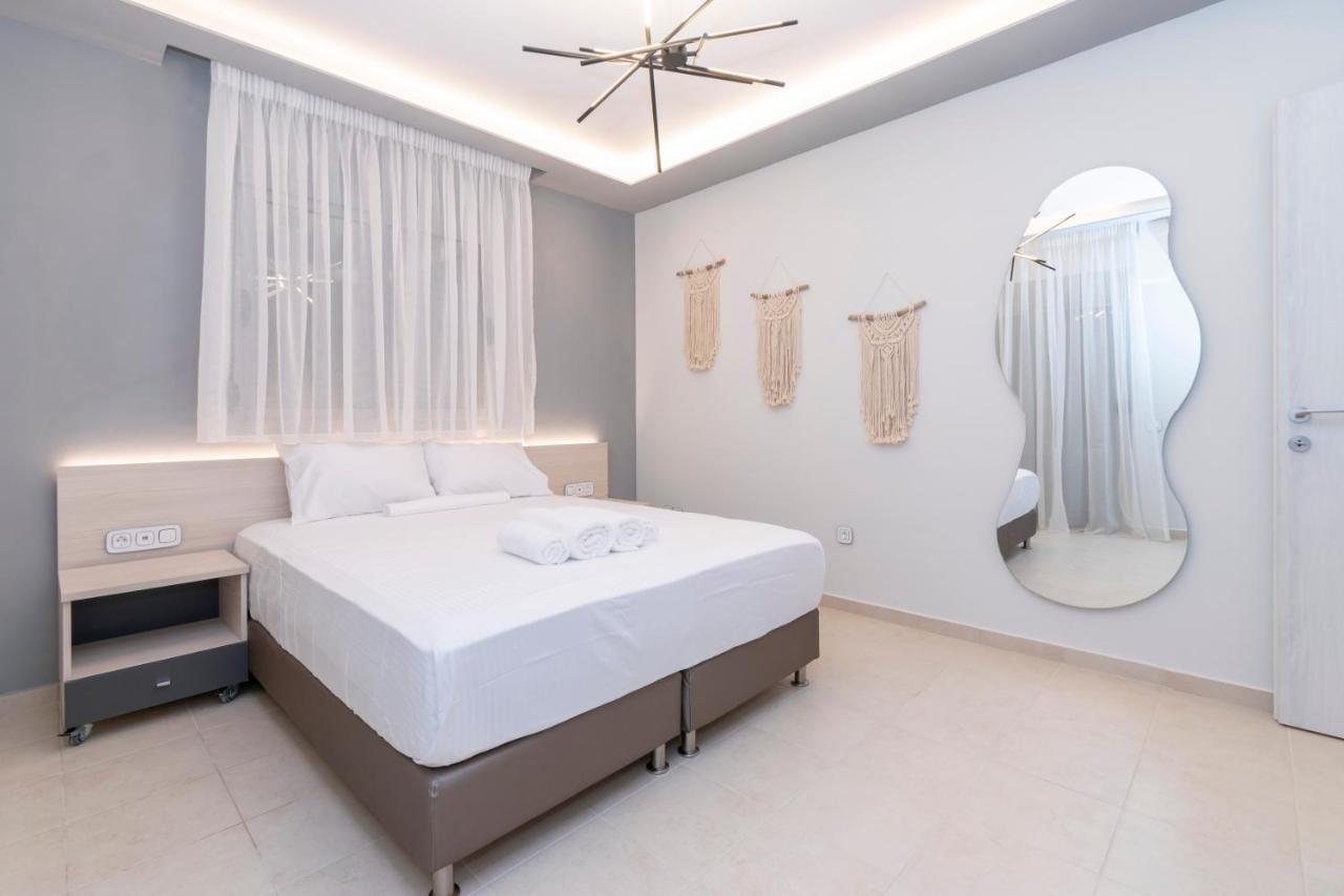 Sithoniars Luxury Ground Floor Apartment With Private Garden 네오스마르마라스 외부 사진