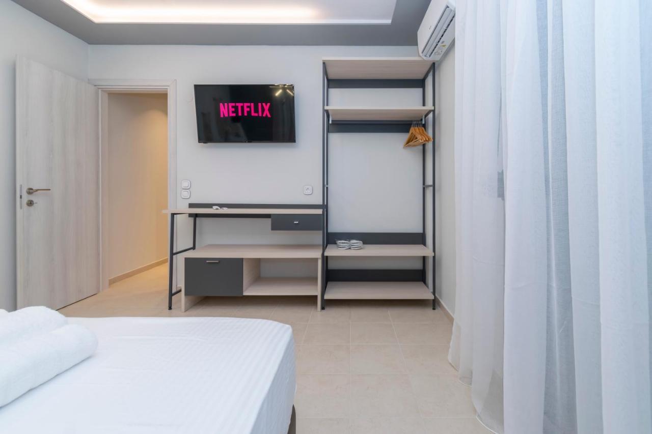 Sithoniars Luxury Ground Floor Apartment With Private Garden 네오스마르마라스 외부 사진
