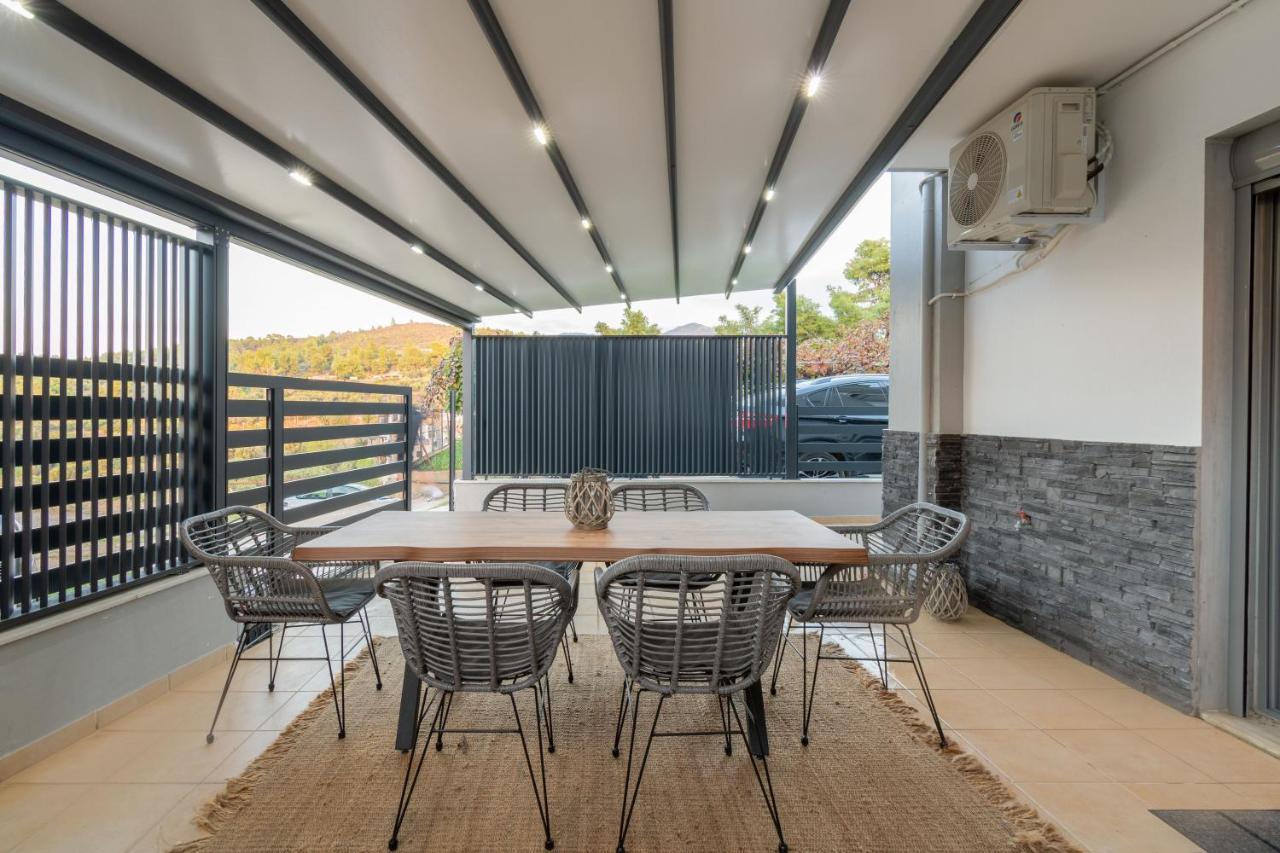Sithoniars Luxury Ground Floor Apartment With Private Garden 네오스마르마라스 외부 사진