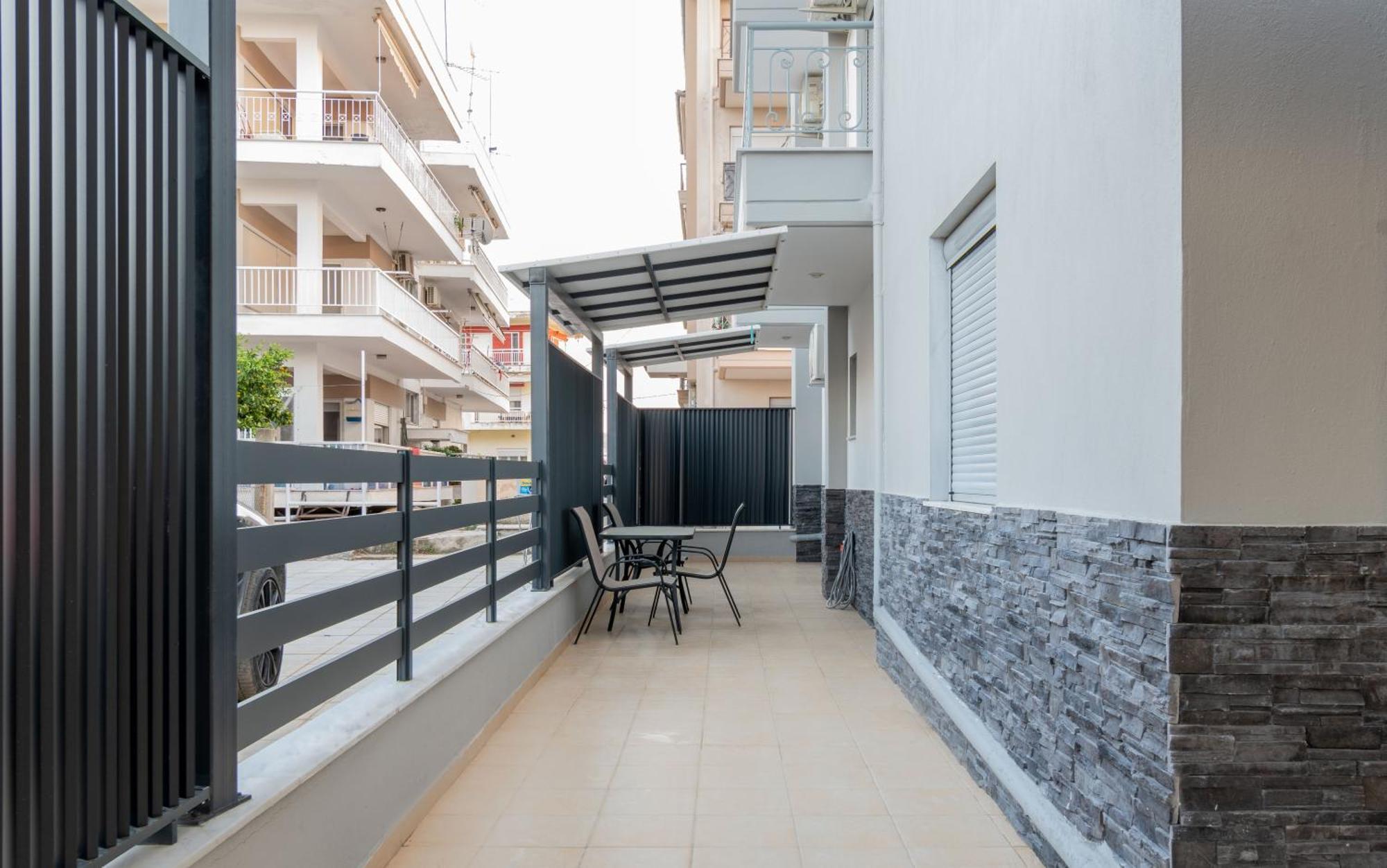 Sithoniars Luxury Ground Floor Apartment With Private Garden 네오스마르마라스 외부 사진