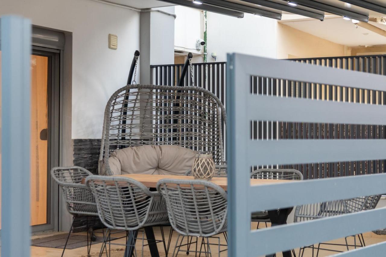 Sithoniars Luxury Ground Floor Apartment With Private Garden 네오스마르마라스 외부 사진